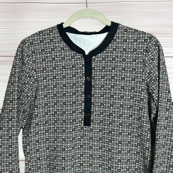 J.McLaughlin Tunic Top Black White Blue Geometric Print Catalina Cloth M - Picture 3 of 11